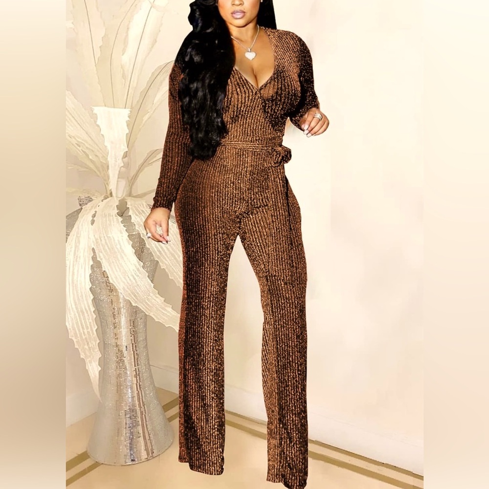 NWOT SZ M Womens V Neck Sparkly Lingerie Sleeve Jumpsuits Long with Belt